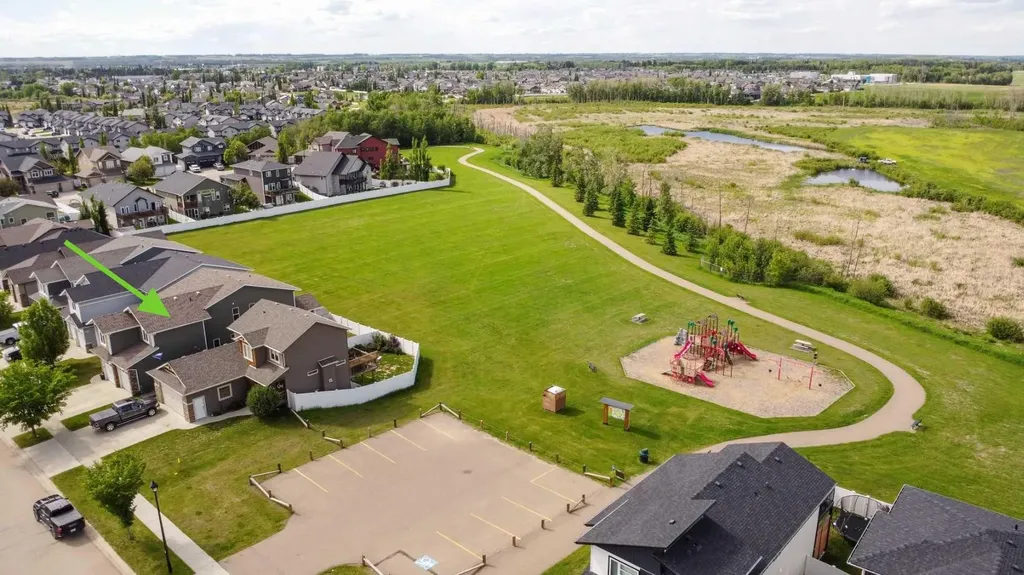 112 Eastpointe Drive Blackfalds AB T4M 0B1