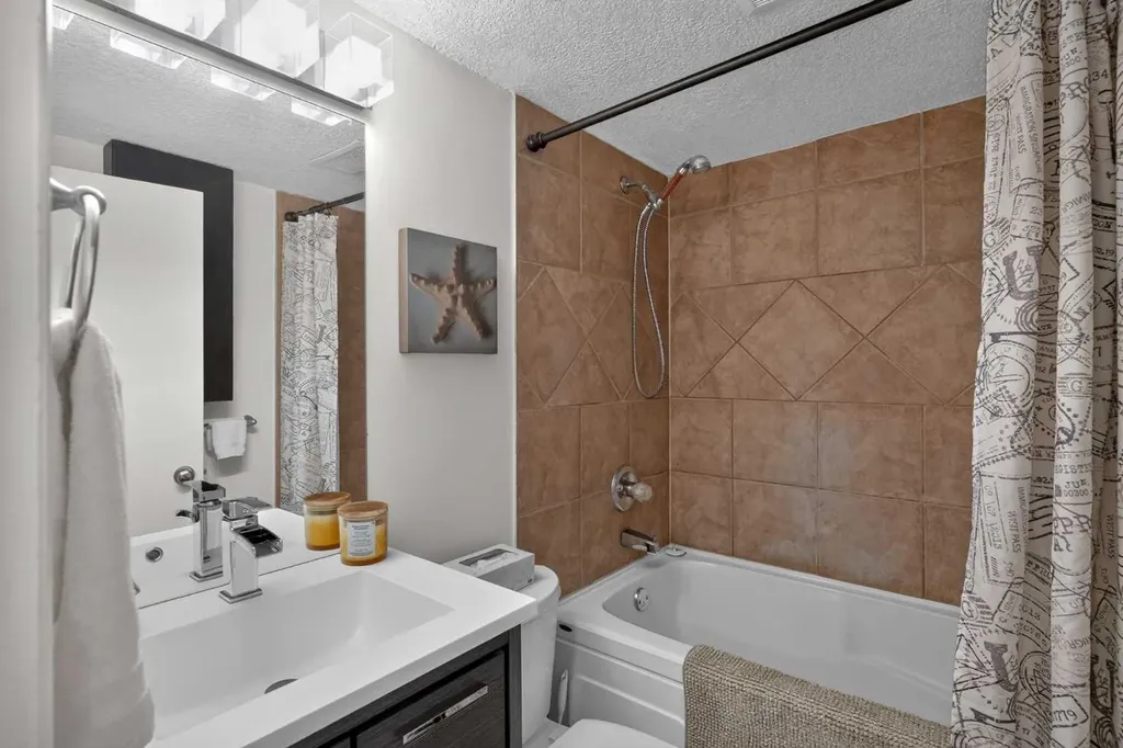 104 24 Avenue SW Calgary AB T2S 0J9