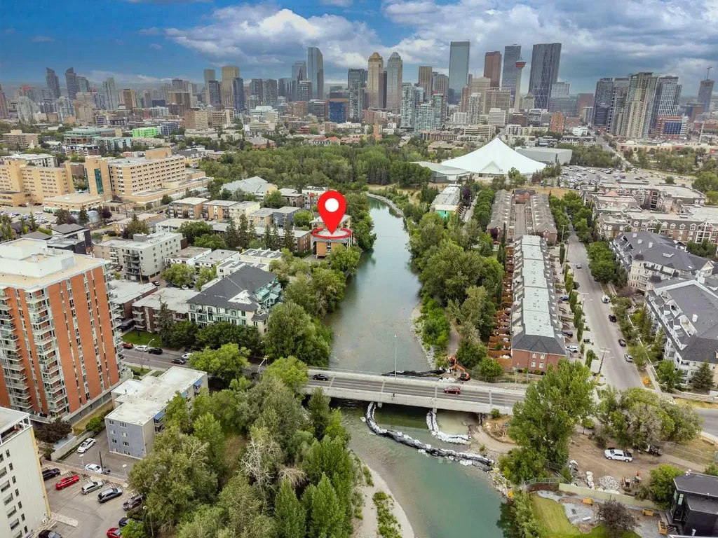 104 24 Avenue SW Calgary AB T2S 0J9