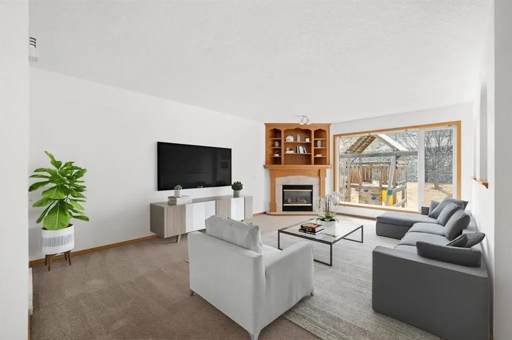 41 Bow Ridge Drive Cochrane AB T4C 1V5