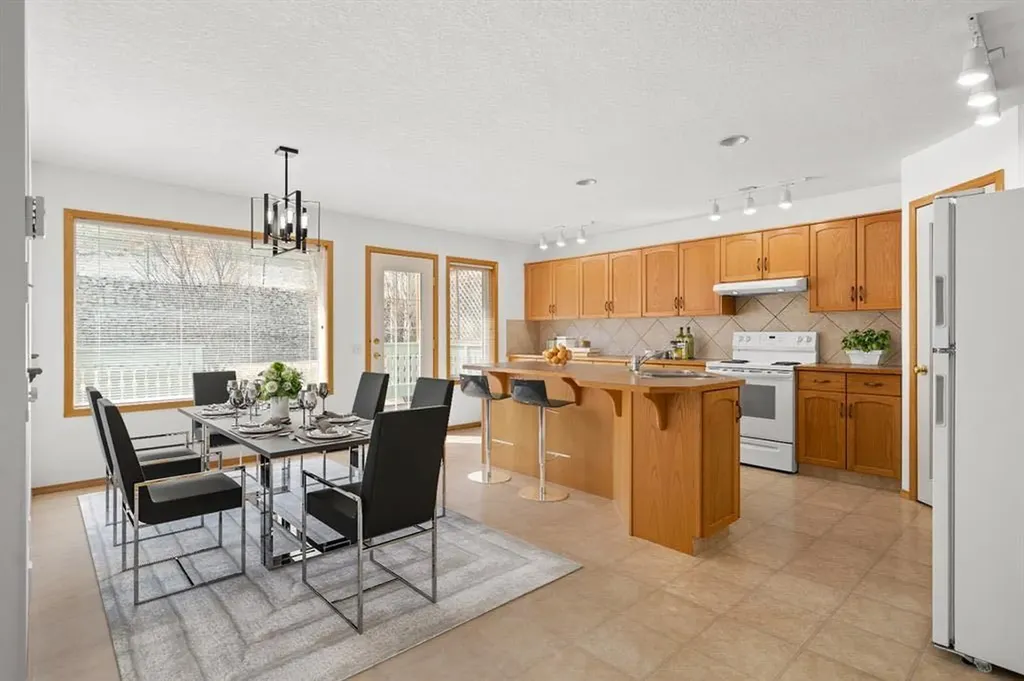 41 Bow Ridge Drive Cochrane AB T4C 1V5