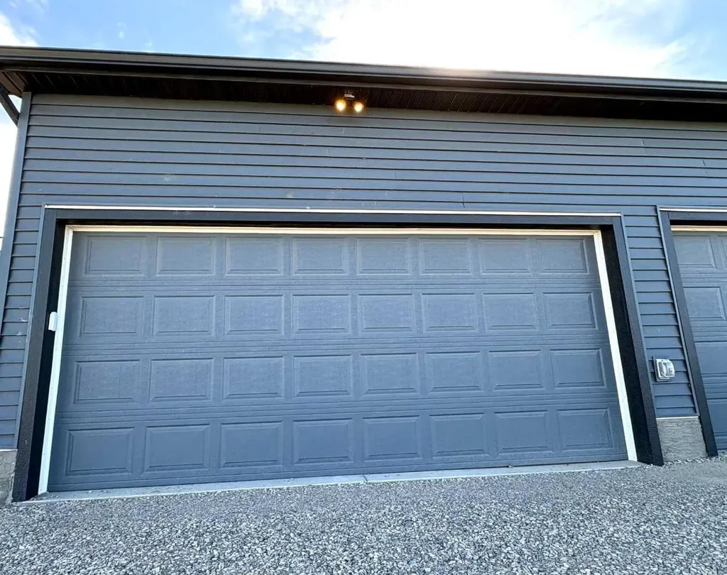 319 Wolf River Drive SE Calgary AB T2X 6G6