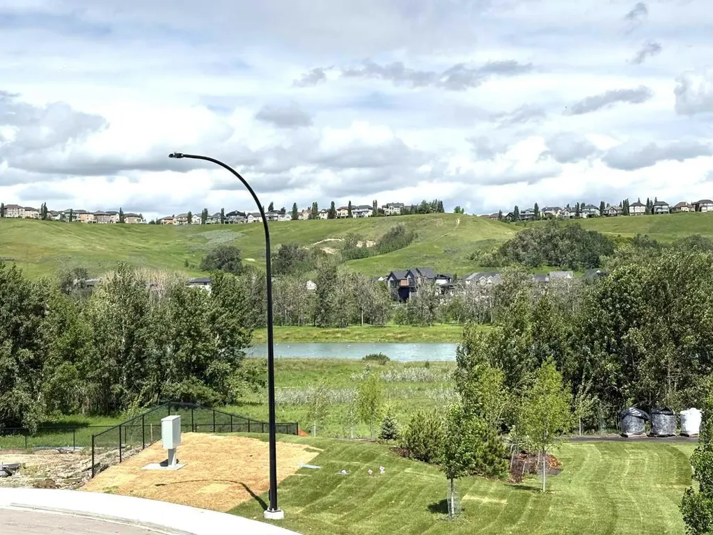 319 Wolf River Drive SE Calgary AB T2X 6G6