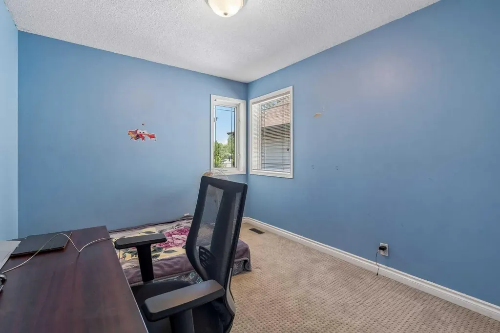 86 Tuscany Ravine Road NW Calgary AB T3L 2R9