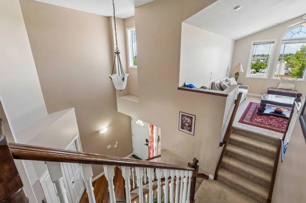 86 Tuscany Ravine Road NW Calgary AB T3L 2R9