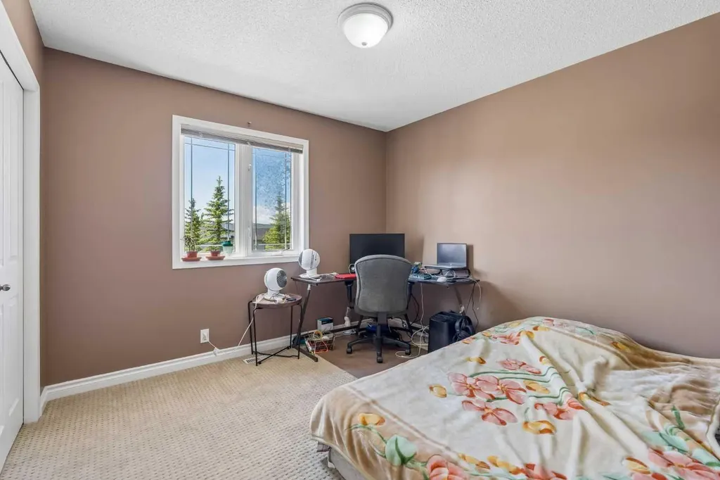 86 Tuscany Ravine Road NW Calgary AB T3L 2R9