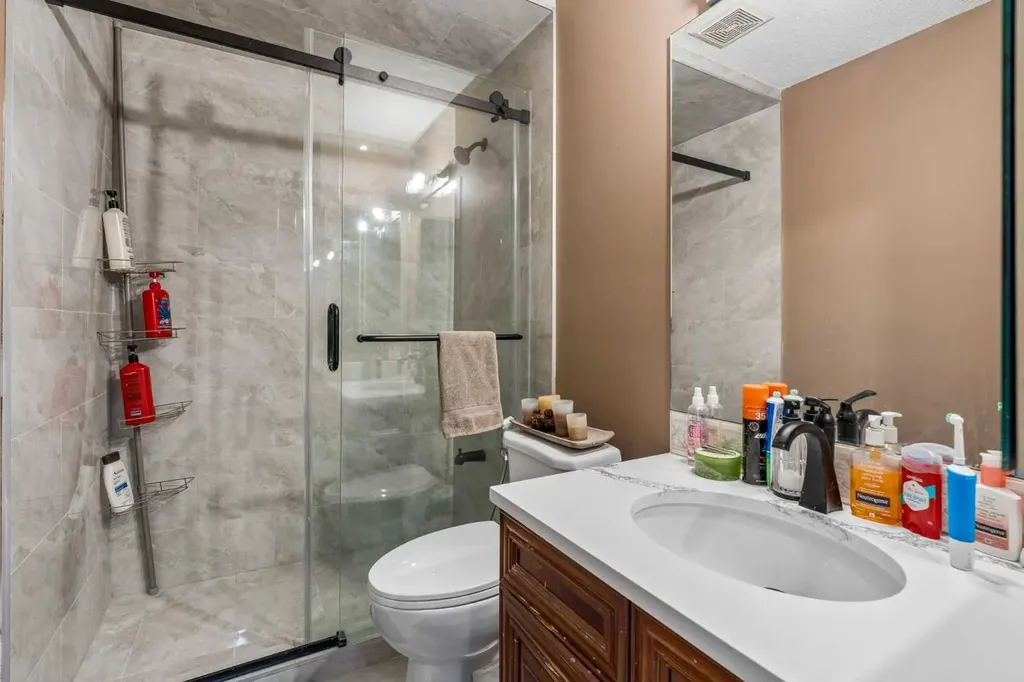 86 Tuscany Ravine Road NW Calgary AB T3L 2R9