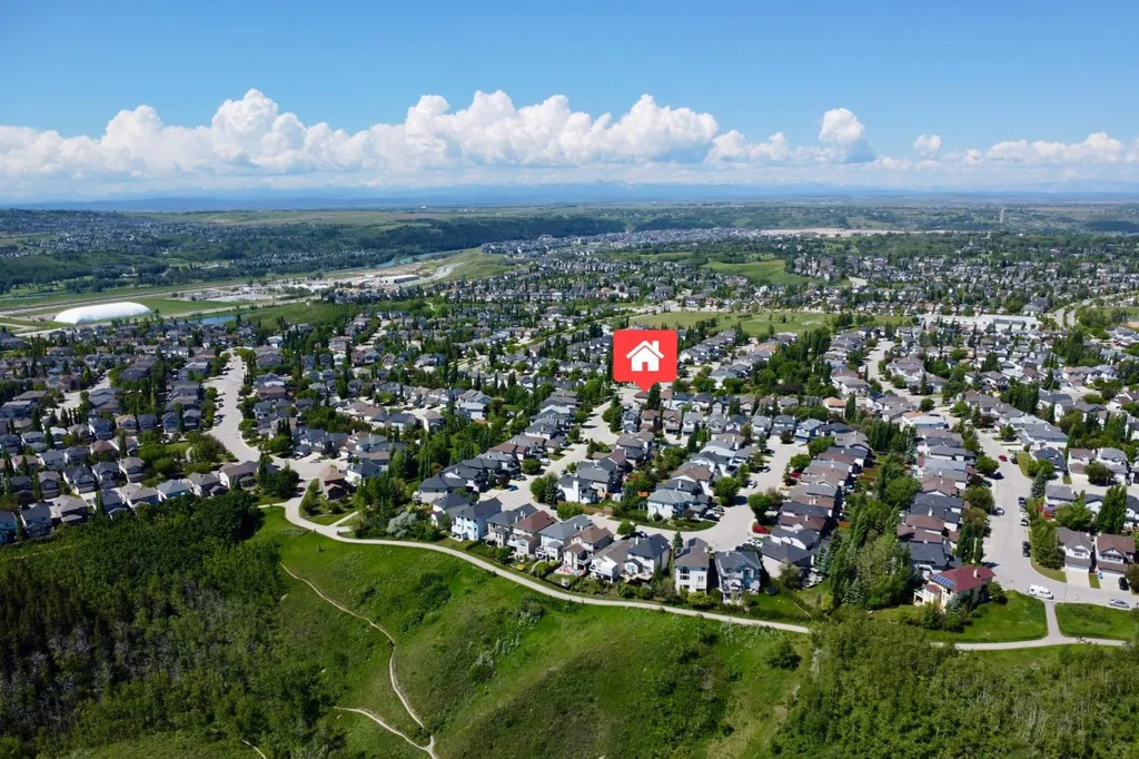 86 Tuscany Ravine Road NW Calgary AB T3L 2R9