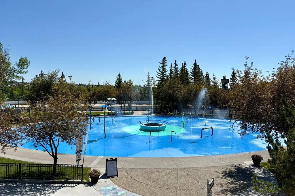 86 Tuscany Ravine Road NW Calgary AB T3L 2R9