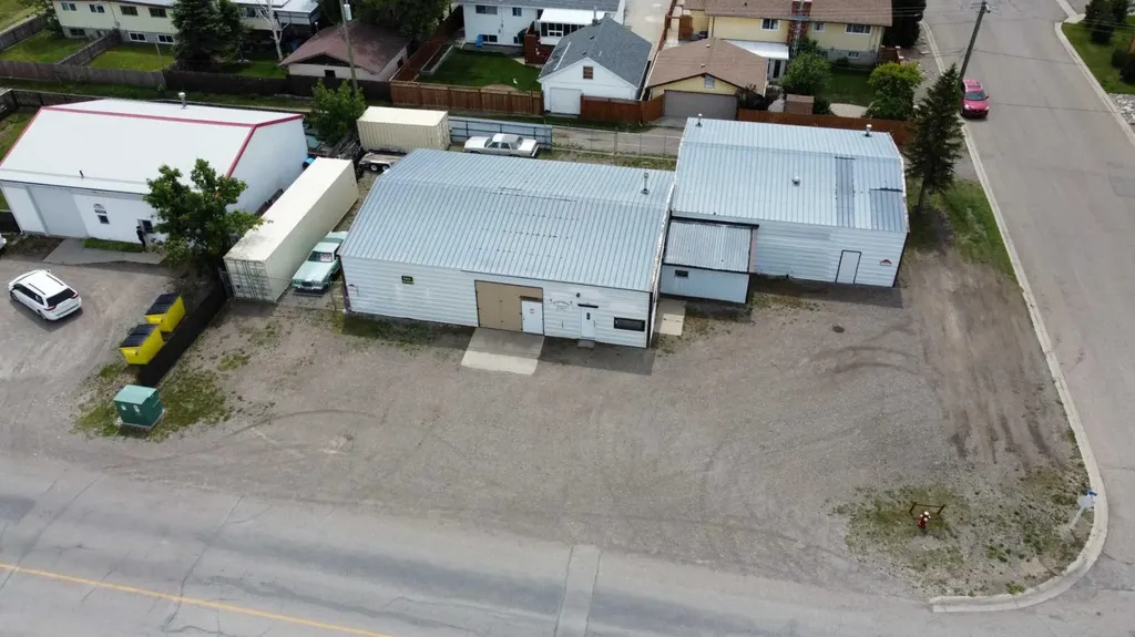 604 12 Street Fort Macleod AB T0L 0Z0