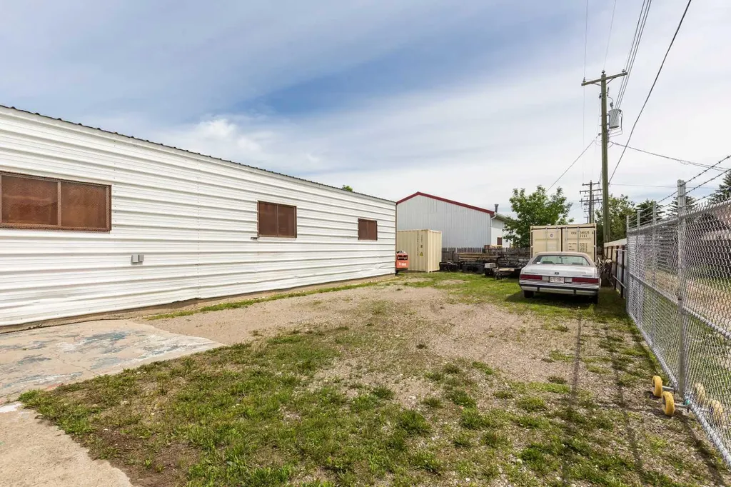 604 12 Street Fort Macleod AB T0L 0Z0