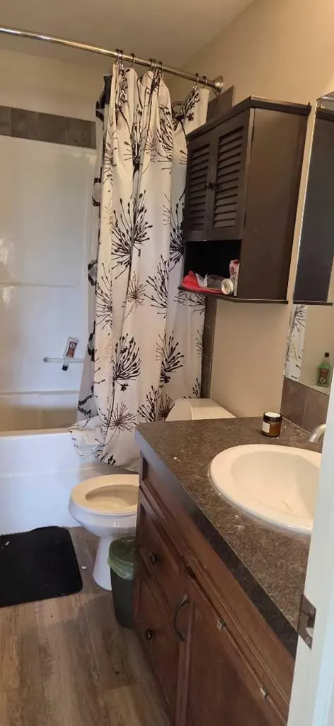 5722 45 Avenue Close Rocky Mountain House AB T4T 0B5