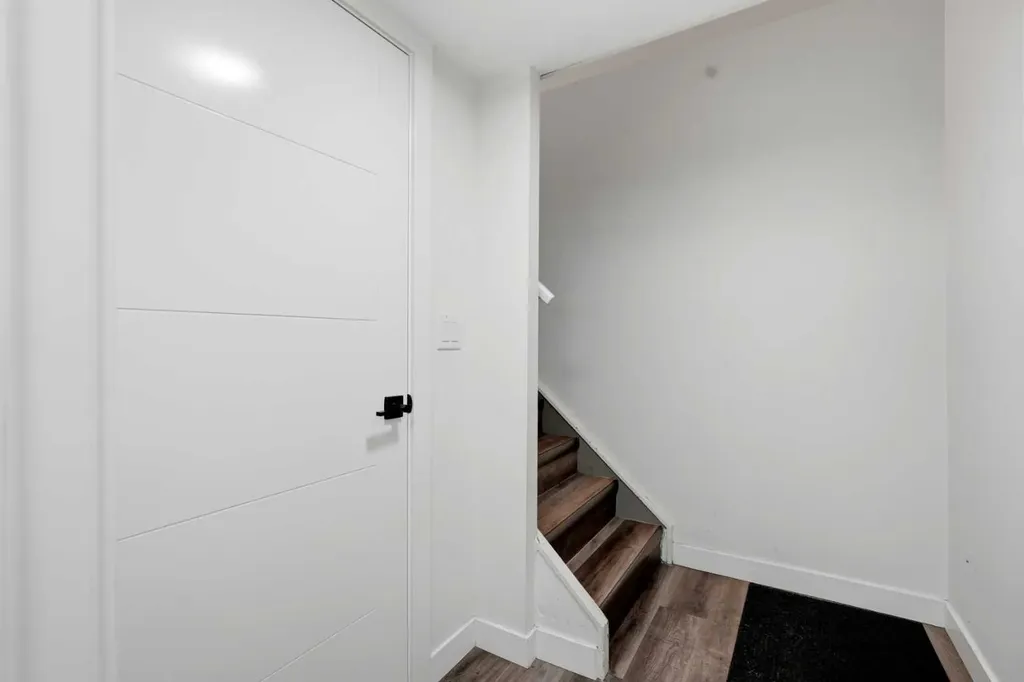 5640 Temple Drive NE Calgary AB T1Y 3Z7
