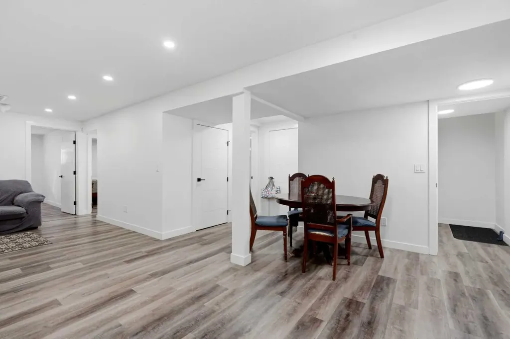 5640 Temple Drive NE Calgary AB T1Y 3Z7