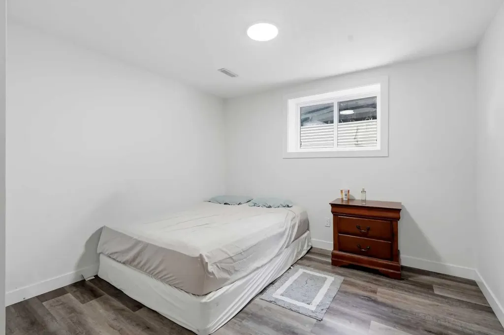 5640 Temple Drive NE Calgary AB T1Y 3Z7