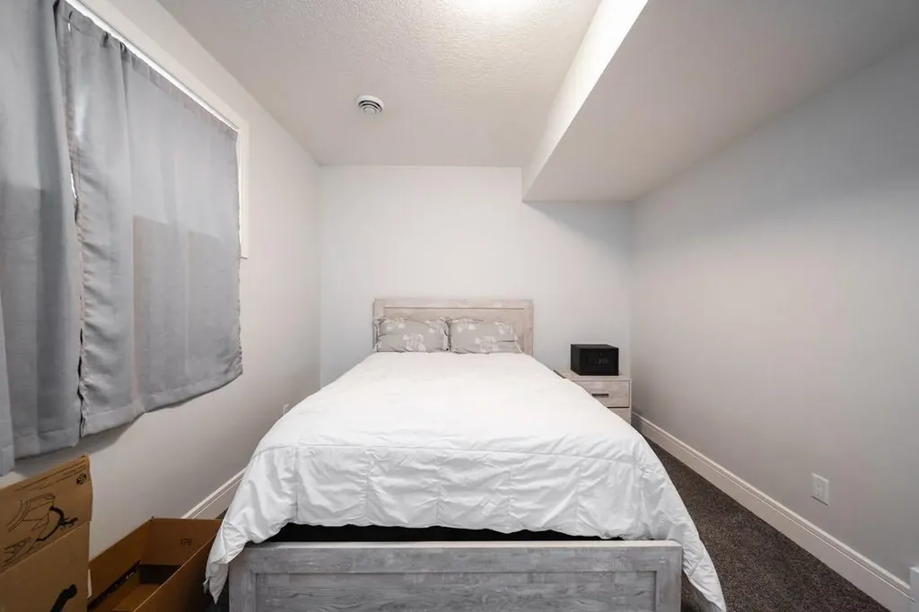340 Dixon Road Fort Mcmurray AB T9K 2X9