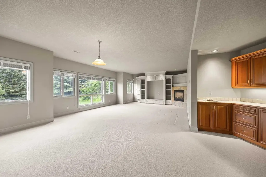 135 Hamptons Terrace NW Calgary AB T3A 5S3