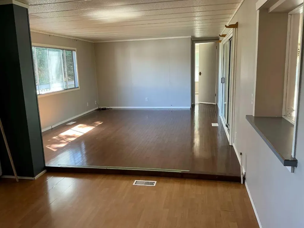 299 3rd Avenue SE Diamond Valley AB T0L 0H0