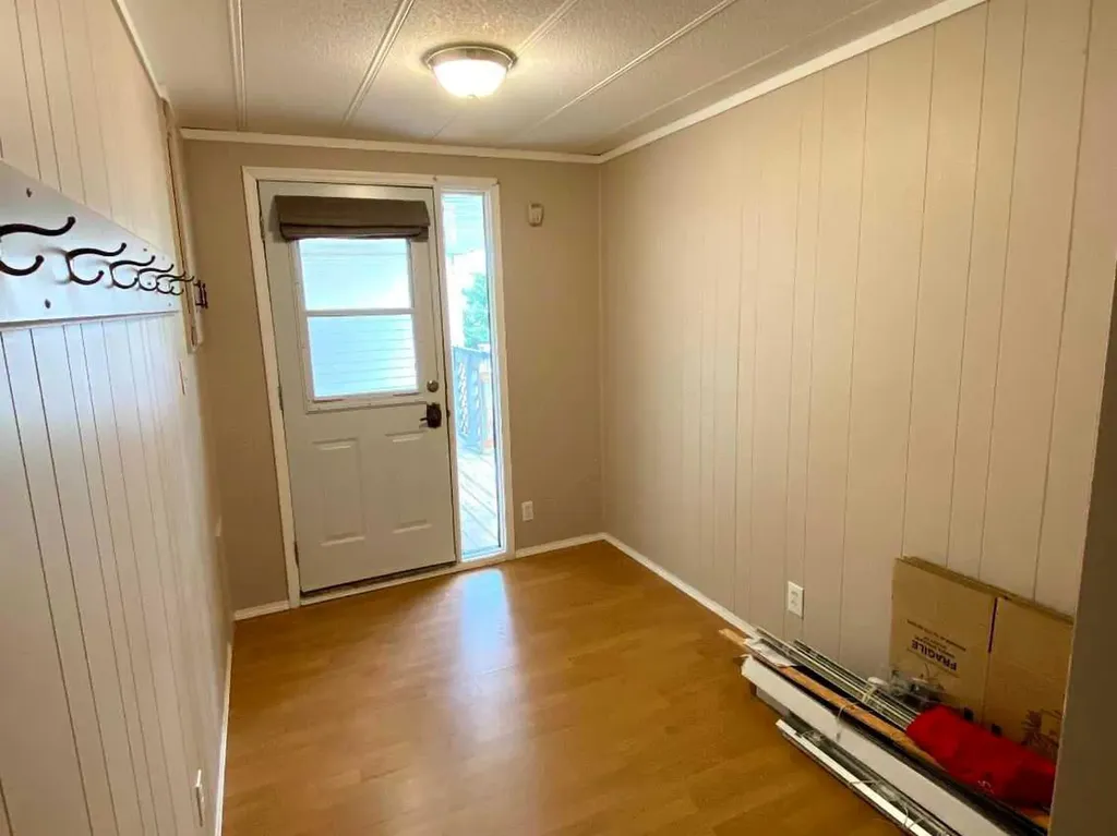 299 3rd Avenue SE Diamond Valley AB T0L 0H0