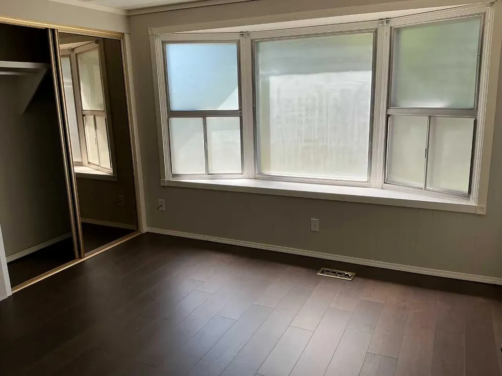 299 3rd Avenue SE Diamond Valley AB T0L 0H0