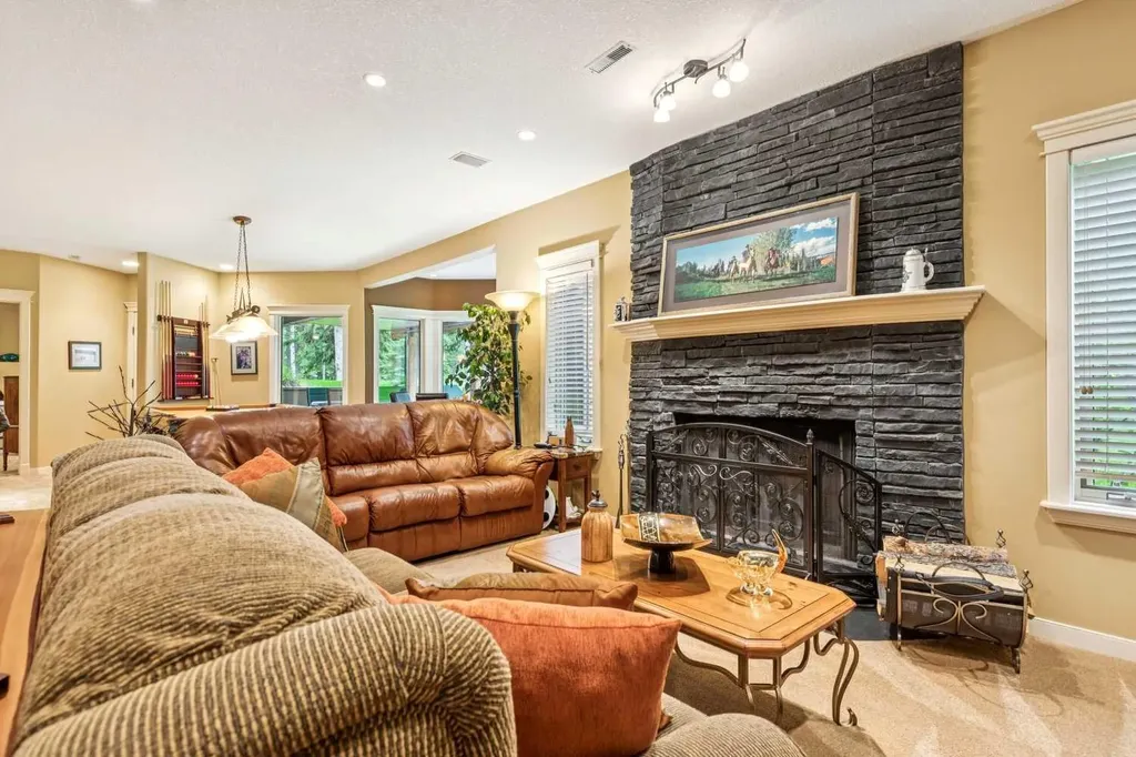 90 Hawk Eye Road Bragg Creek AB T0L 0K0