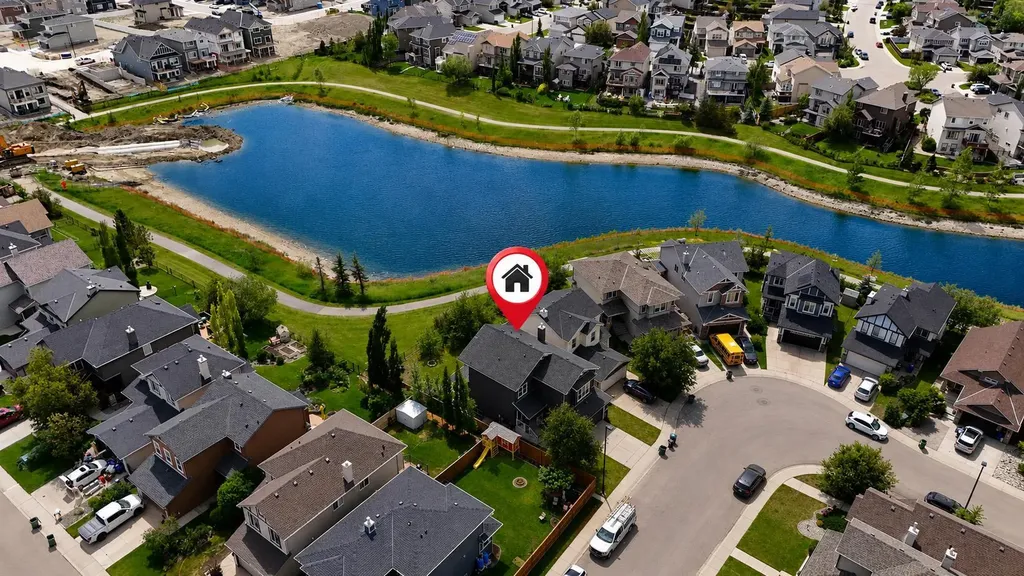 438 Sagewood Park SW Airdrie AB T4B 3A9