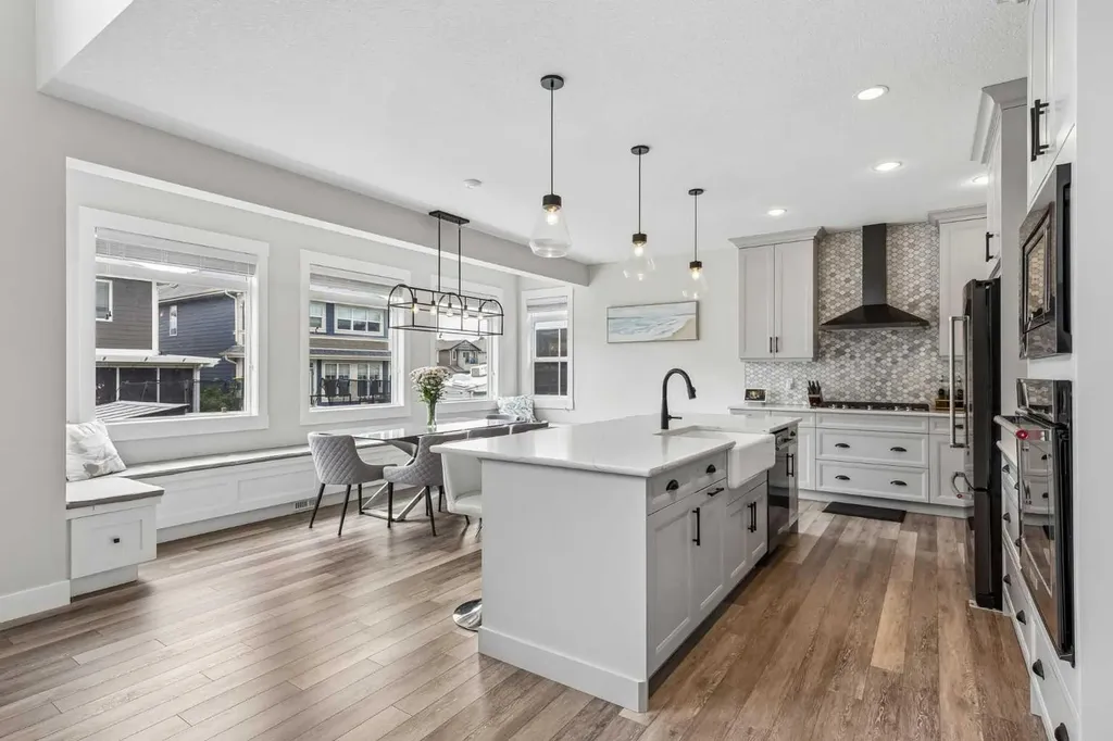 60 Auburn Shores Lane SE Calgary AB T3M 2G1