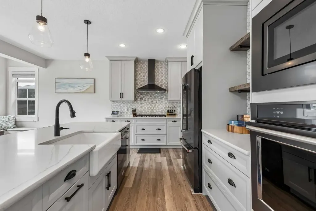 60 Auburn Shores Lane SE Calgary AB T3M 2G1