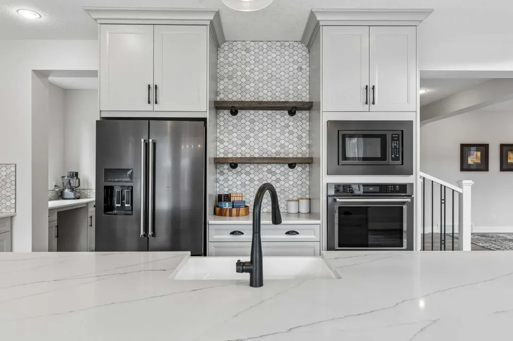 60 Auburn Shores Lane SE Calgary AB T3M 2G1