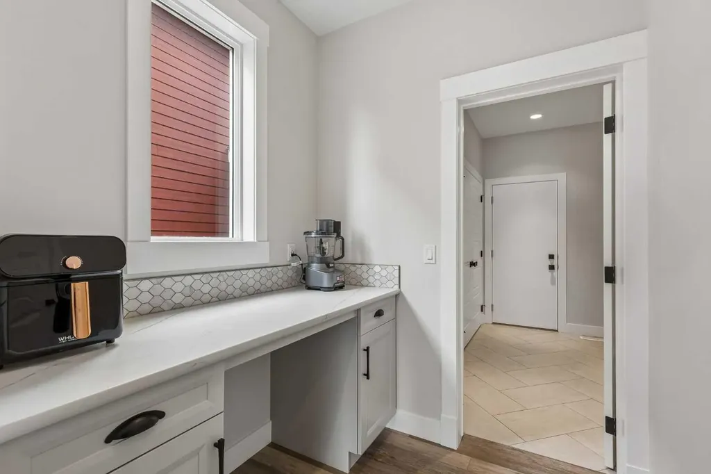 60 Auburn Shores Lane SE Calgary AB T3M 2G1