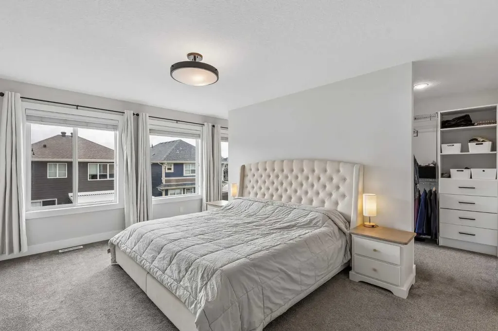60 Auburn Shores Lane SE Calgary AB T3M 2G1