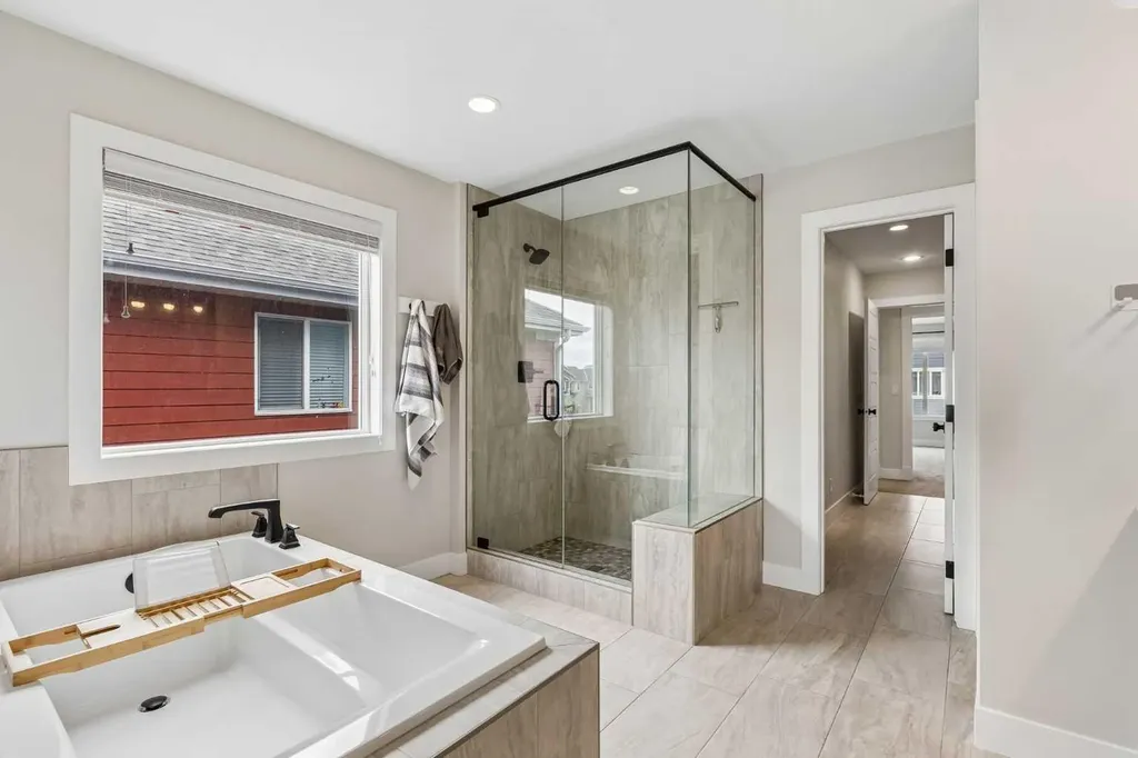 60 Auburn Shores Lane SE Calgary AB T3M 2G1