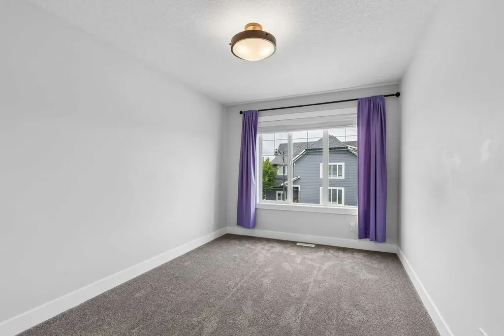 60 Auburn Shores Lane SE Calgary AB T3M 2G1