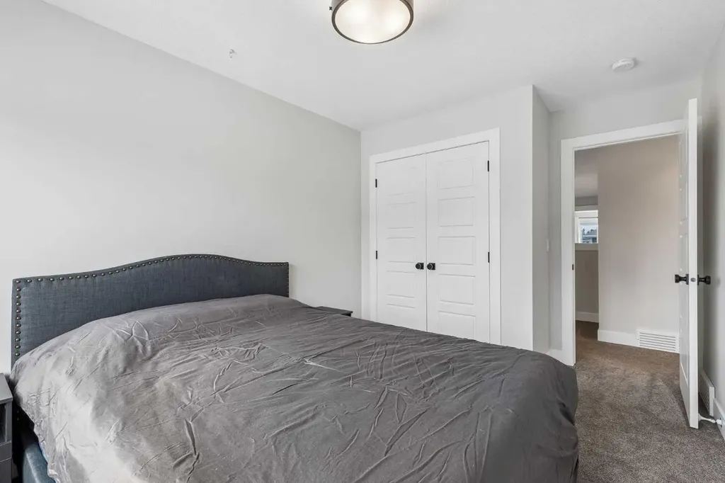 60 Auburn Shores Lane SE Calgary AB T3M 2G1