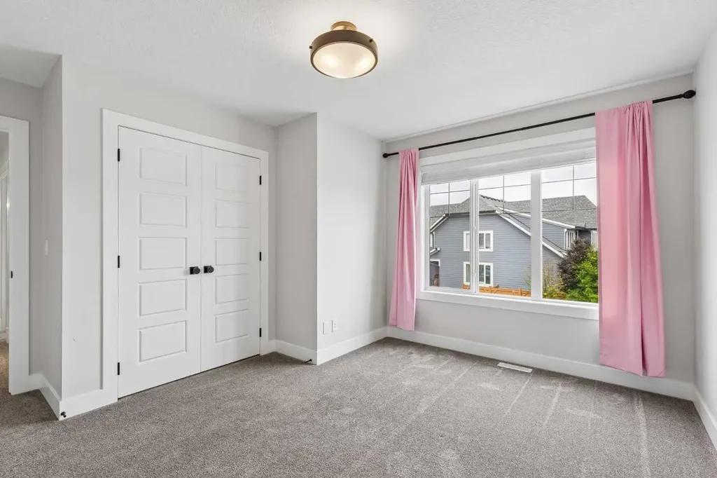 60 Auburn Shores Lane SE Calgary AB T3M 2G1