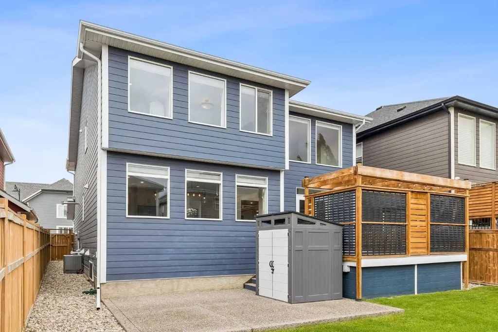 60 Auburn Shores Lane SE Calgary AB T3M 2G1