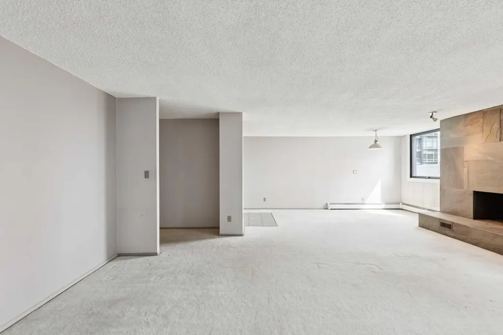 215 14 Avenue SW Calgary AB T2R0M2