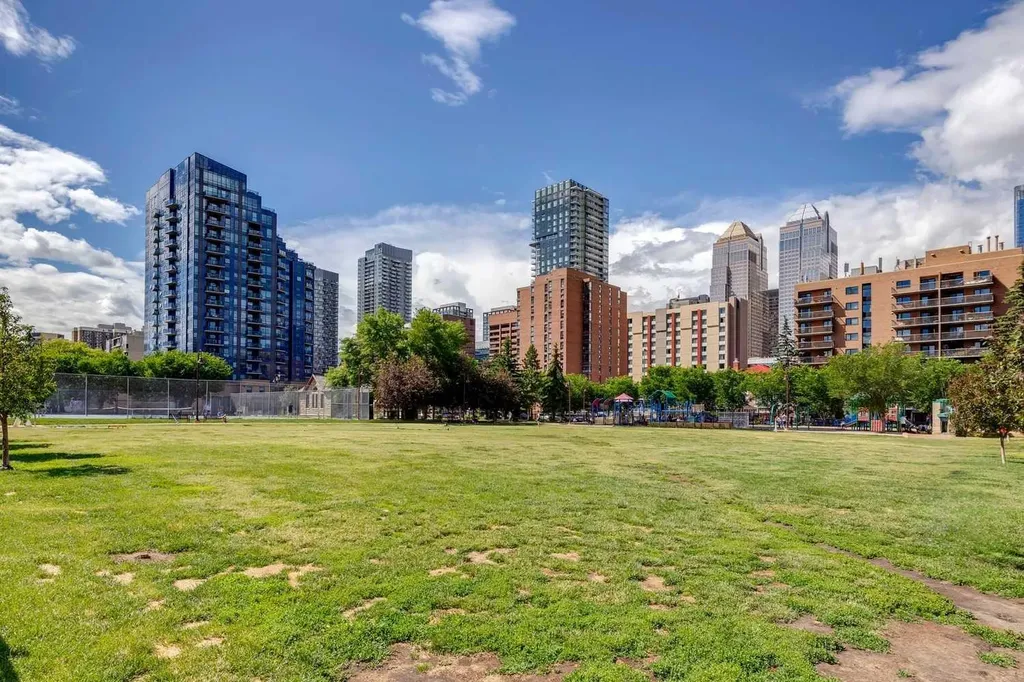 215 14 Avenue SW Calgary AB T2R0M2