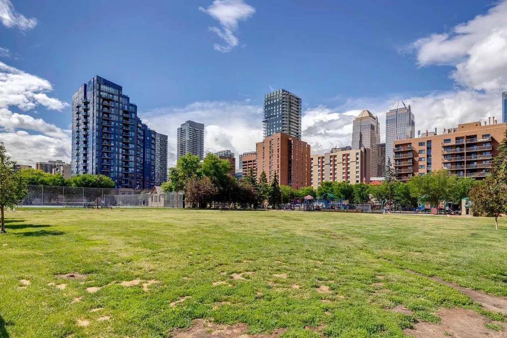 215 14 Avenue SW Calgary AB T2R0M2