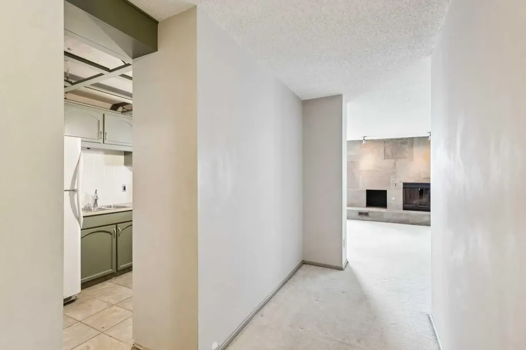 215 14 Avenue SW Calgary AB T2R0M2