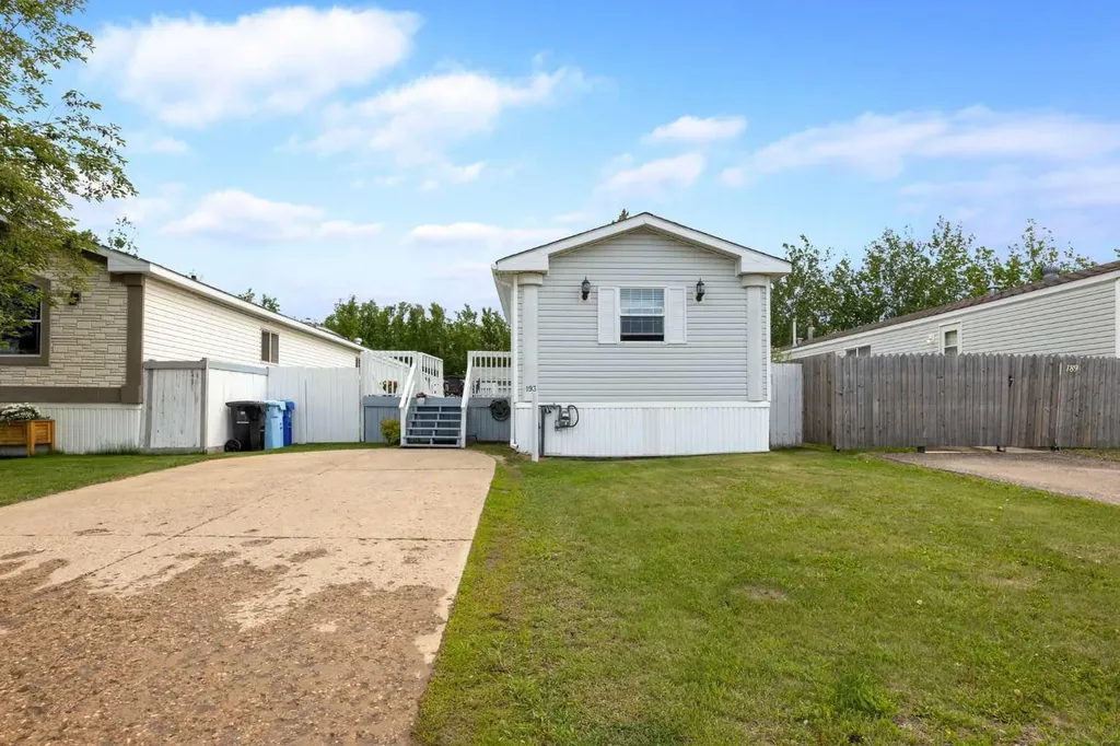 193 Mustang Road Fort Mcmurray AB T9H 5K4