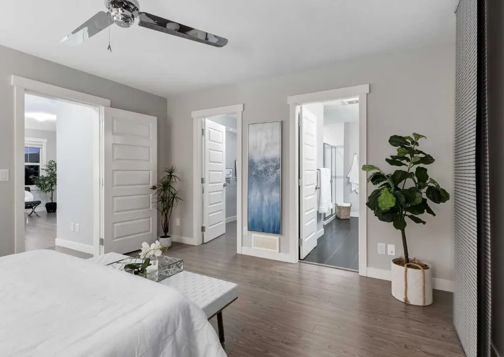 1086 Williamstown Boulevard NW Airdrie AB T4B3T9