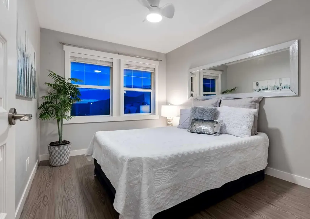 1086 Williamstown Boulevard NW Airdrie AB T4B3T9