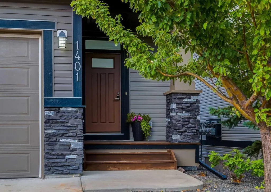 1086 Williamstown Boulevard NW Airdrie AB T4B3T9