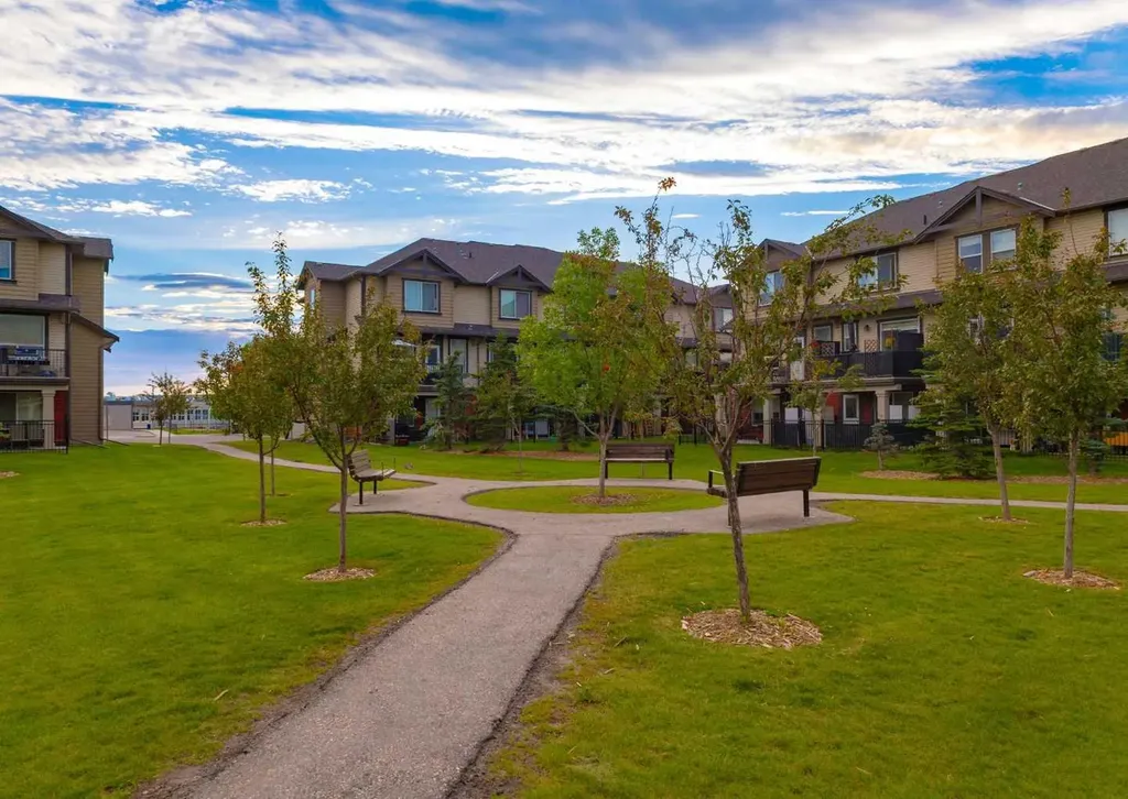 1086 Williamstown Boulevard NW Airdrie AB T4B3T9