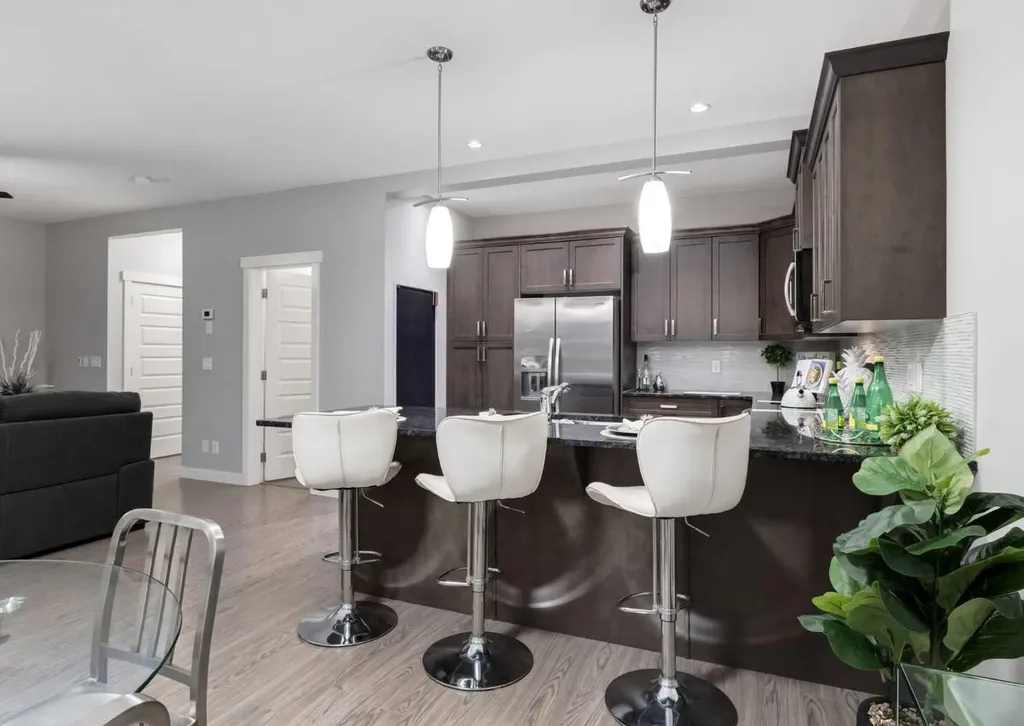 1086 Williamstown Boulevard NW Airdrie AB T4B3T9