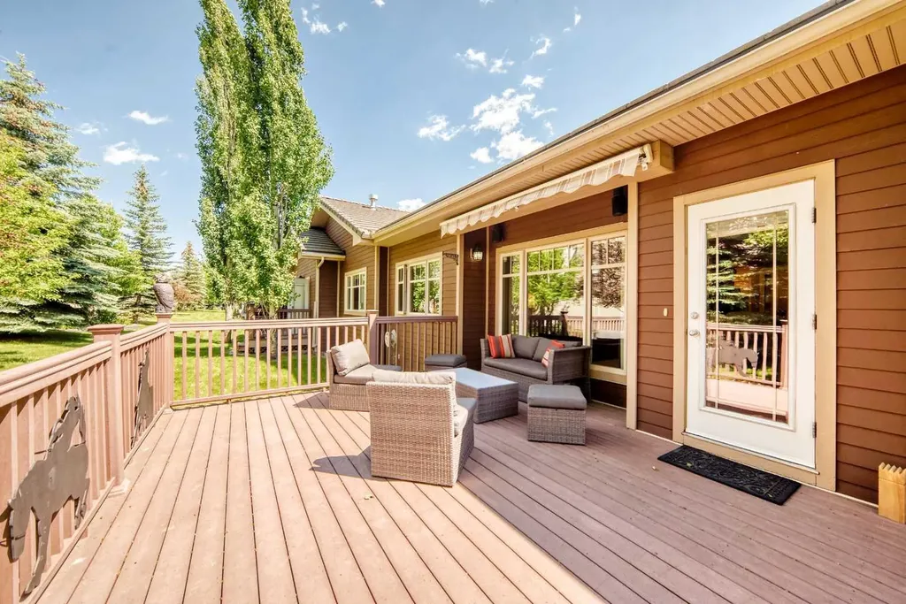 253 Bridle Estates Road SW Calgary AB T2Y 0G1