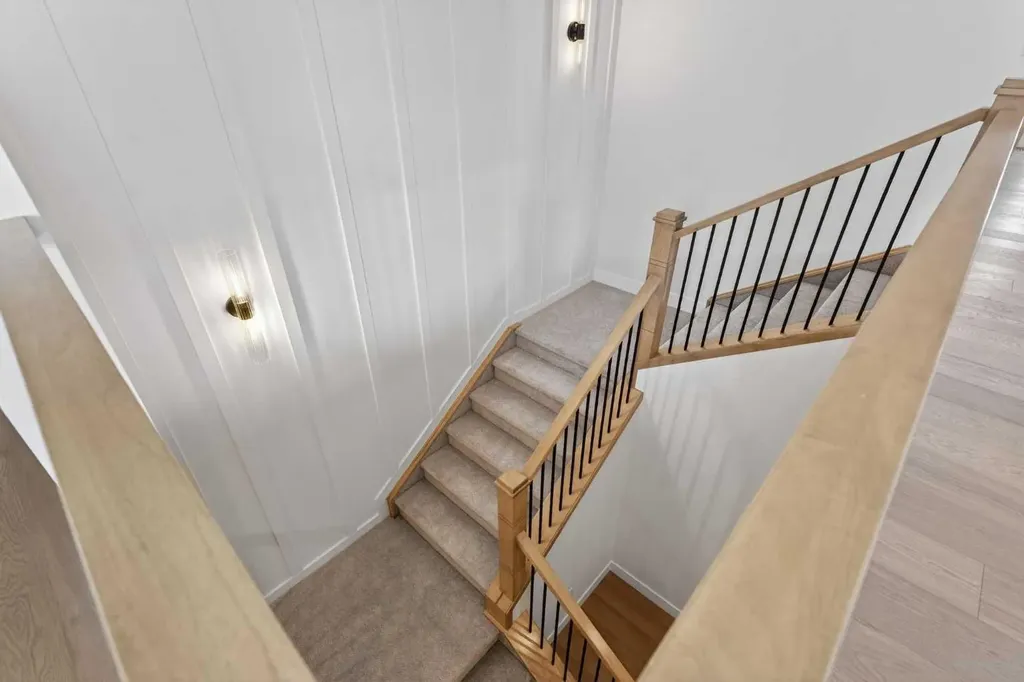 32 Lakes Estates Circle Strathmore AB T1P 0B7