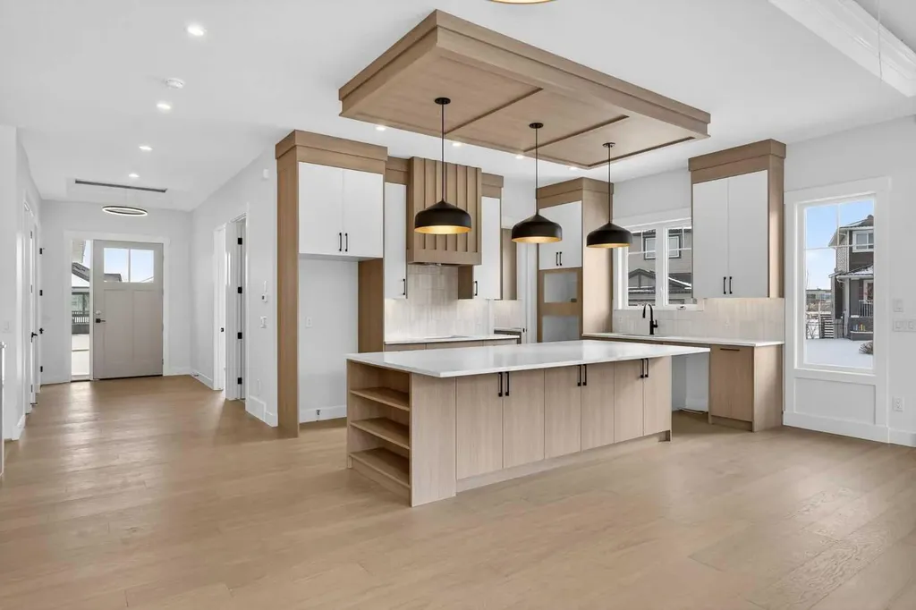 32 Lakes Estates Circle Strathmore AB T1P 0B7