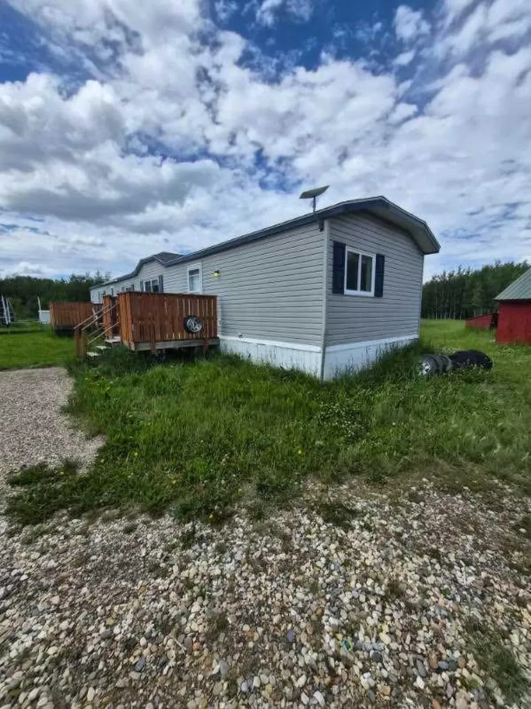 734045 Range Road 112 Hythe AB T0H 2C0
